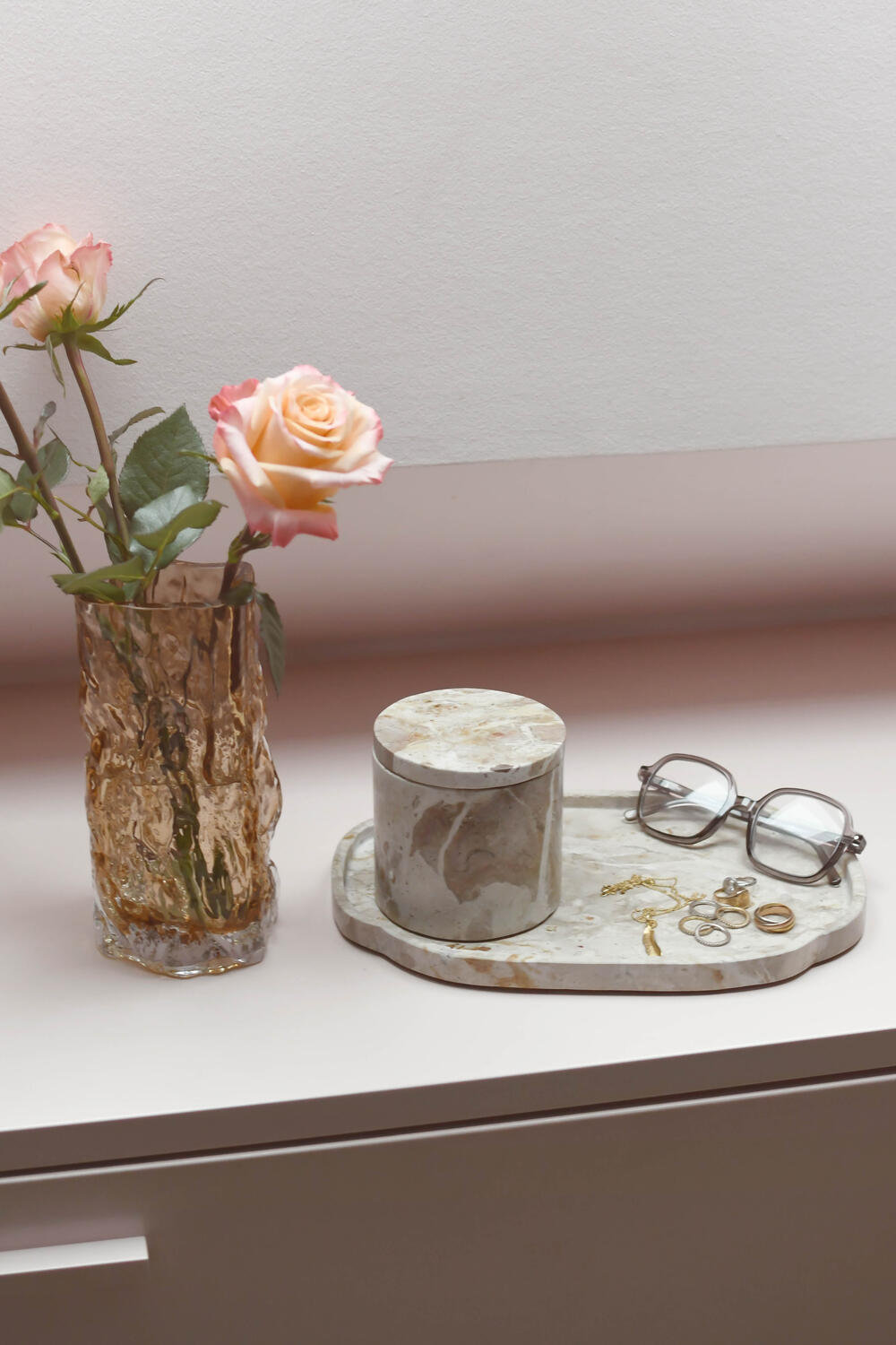 Marmorbakke m. buet kant, leopard - L30 cm